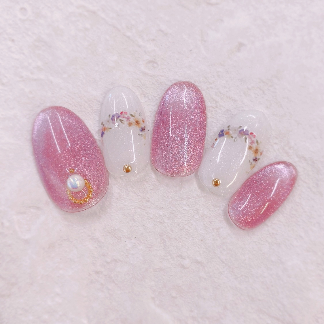＊.小花フレンチネイルチップ＊.