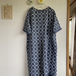 デニム調コットンのサークル刺繍ワンピースタンバリン風