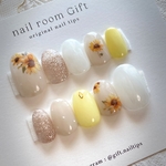 【再販】🌼ナチュラルひまわり                   向日葵ネイル フラワーネイル  お花ネイル  フラワーネイル ベージュネイル ドットネイル 黄色ネイル イエローネイル 夏ネイル