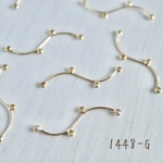 1448-G   コネクターチャーム　ウェーブ　4カン付き　ゴールド　4個