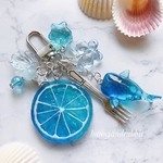 ジンベエザメチャーム付き marineblue♬.*ﾟスライスオレンジキーホルダー