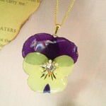 ビオラ押し花ネックレス　Ｉ　（ゴールド）　