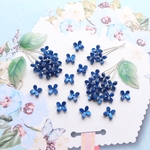 オリジナル新色★8mm 小さいお花のパーツ　ロイヤルブルー