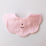 Meg様専用ページ＊刺繍スタイ＊ カップケーキ