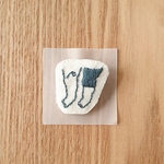 【１点もの】SUコラボ刺繍ブローチ