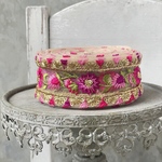 実物のお色味と違う場合があります] インド刺繍リボン　花　インド刺繍　スパンコール　刺繍リボン　リボン　りぼん　※10月8日よりゆうパケットにて発送