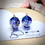 レジンピアス イヤリング 珊瑚の冬の海 2割カット球体 12mm