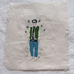 ベストを着た人の刺繍