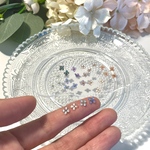 小粒のフラワーピアス💠金属アレルギー対応