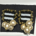 ボーダー刺繍パールピアス