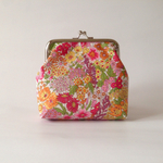 【リバティ】大人可愛い花柄のがま口ポーチ　