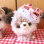 元気なお座りきつねさんのあみぐるみ 狐お面付き