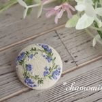 ラベンダーリースの刺繍ブローチ