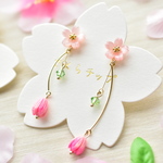 桜のつぼみ耳飾り【受注生産】