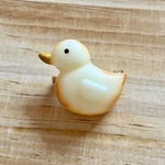 アヒルパンのブローチ