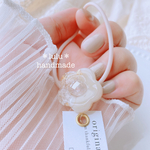 【ꫛꫀꪝ✧‧˚】淡色カラーのFlowerヘアゴム　ニュアンスカラー　ハンドメイドヘアゴム　ハンドメイドレジン　押し花　ヘアゴム　ヘアアクセサリー　くすみカラー　花　