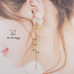 2way♡♡ お花のピアス(ホワイト）