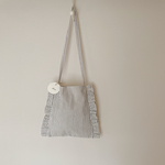 //SALE//フリルショルダーバッグ　ストライプ
