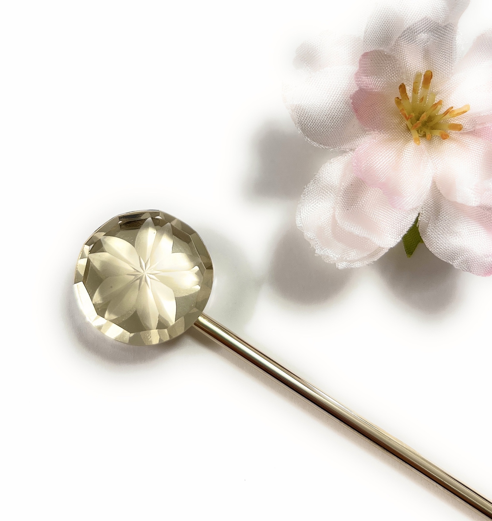 東京切子（花切子）かんざし　桜　クリアー・ゴールド