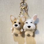 【bktaiyou様専用】編みぐるみ犬キーホルダー：白シュナ&コーギーセット
