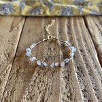 天然石ビーズのマクラメブレスレット(プレシャスオパールb)