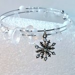 雪玉氷のブレスレット