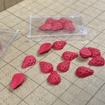 送料無料！【いちご】樹脂粘土製ミニチュアフードスイーツ パーツ