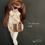 1/6 doll size本革バッグ　麻布の女