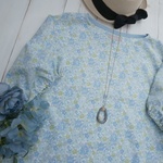 sale!ブルー系×花柄のまあるいドルマンブラウス