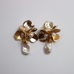 ピアス　No.158【ウェディング】 イヤリング アクセサリー ゴールド　ブライダル　花嫁　揺れる　ゆれる　パール  大ぶり　お呼ばれ　花　淡水パール　ケシパール　結婚式　フォトウェディング