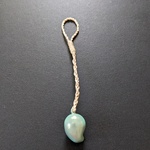 麻のストラッ（勾玉の水琴鈴、グリーン）