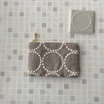 タンバリン ミニ ポーチ　ブラウン×ライトベージュ　ミナペルホネン の刺繍生地　　tambourine  