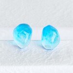 朝の海〔ノンホールピアス / イヤリング /チタンピアス / 樹脂ピアス / シンプル / 青 / 夏 / 海 / 水色 / レジン 〕       