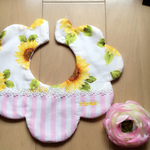 送料無料！！ヒマワリ&ストライプ花びらスタイお名前刺繍入り