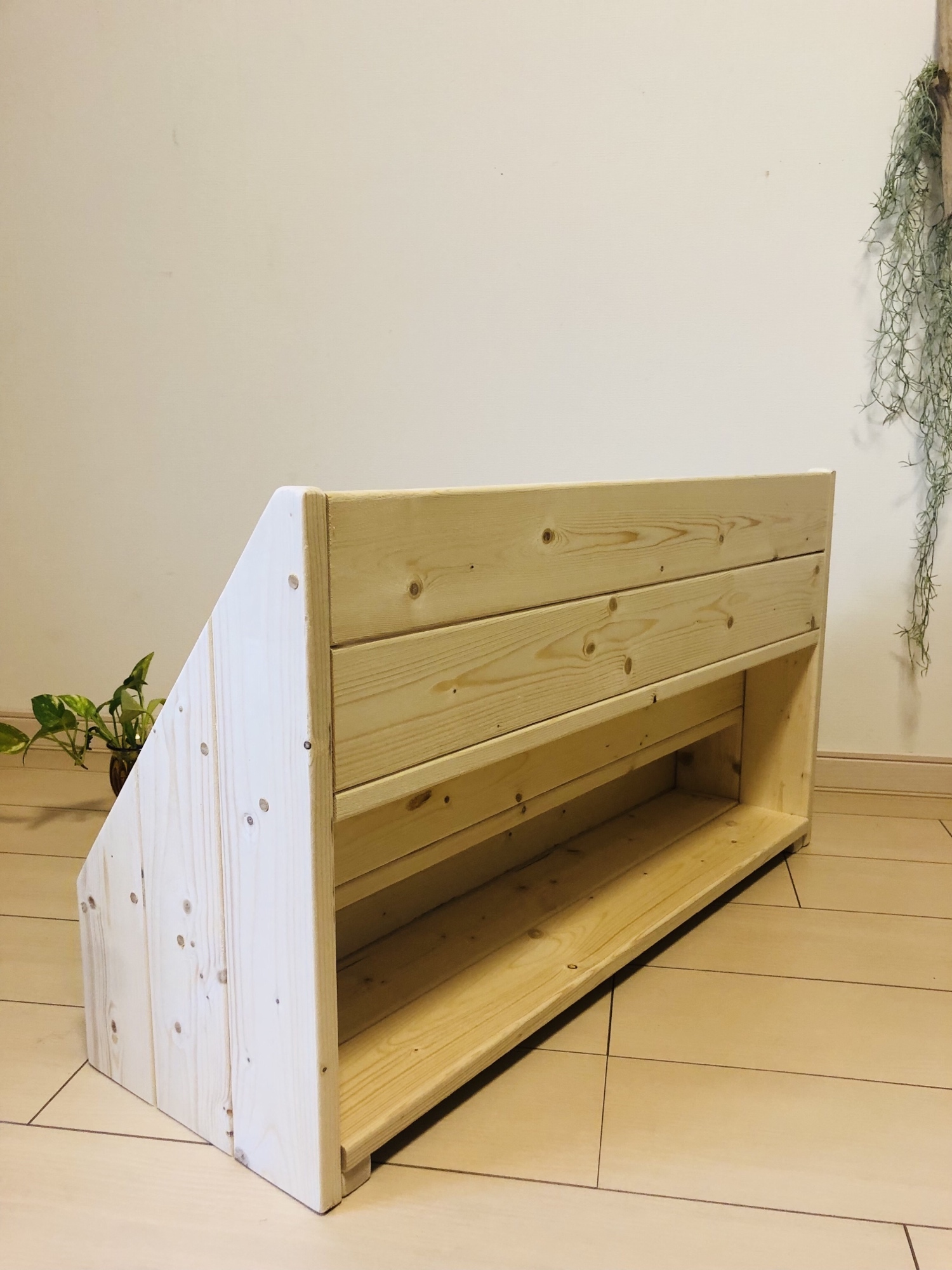 絵本棚 本棚 ブックシェルフ 無垢材家具 ハンドメイド オーダー
