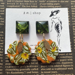 モダングリーンvintage×レトロな花柄ポリマークレイピアス▼イヤリング vintage グリーン モダン モガ ゴールド 樹脂粘土 ポリマークレイピアス 古着 大人かわいい 個性的 レトロ 