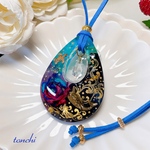 専用 レジン イッカクのいる海ドロップネックレス大ゴールド