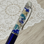 トンボ玉入り　夏の浜辺のハーバリウムボールペン✨