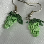つまみ細工　マスカットピアス