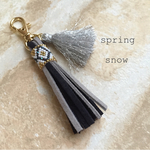 【残り2】tassel bag charm（navy × gray）