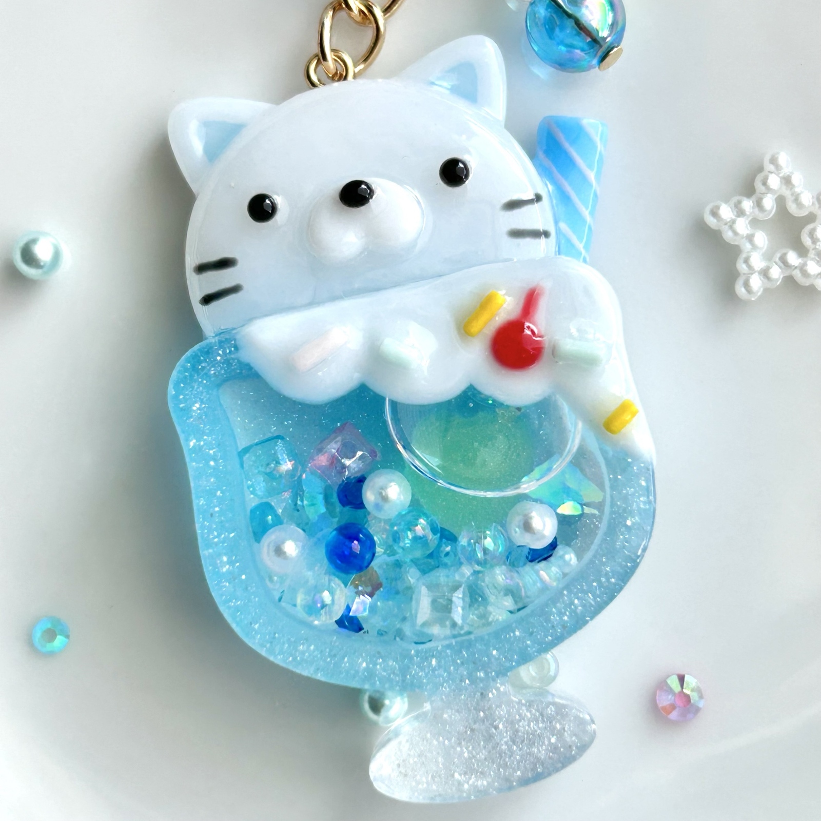 にゃんこメロンクリームソーダチャーム フェイクスイーツ 猫 キーホルダー レジン にゃんこメロンクリームソーダチャーム フェイクスイーツ 猫