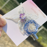 【10/31まで  引越しありがとうセール】ラナンキュラスと蝶々🦋‪𓂃 𓈒𓏸ヘアクリップ