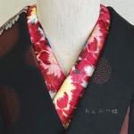 洗える刺繍半衿 紅い花