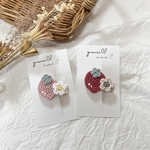 いちご×お花 ❁ベビーヘアクリップ　ベビー　キッズ　キッズヘアピン　かぎ針編み