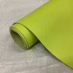 再販！牛革　ライムイエロー　80㎝×40㎝（32デシ）本革　レザークラフト　革　レザー　leathercraft　ハンドメイド　手作り　素材　生地　