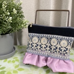 インド刺繍リボンとフリルのぺたんこポーチ