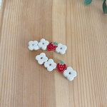 いちごとお花の箸置き〈C〉