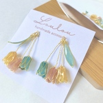 透ける　花束　チューリップ　ピアス