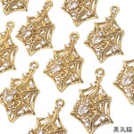 クモの巣ジルコニアチャーム ゴールド 4個【蜘蛛パーツ ハロウィン素材】