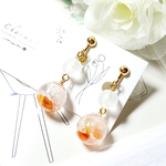 天然石 と ドライフラワー の ころろん レジン イヤリング / ピアス